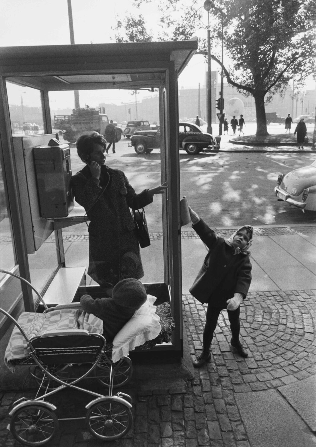 Willy Ronis, Leipzig, 1967, Fotodruck © Donation Willy Ronis, Ministère de la Culture (France), Médiathèque du patrimoine et de la photographie, diffusion RMN-Grand Palais
