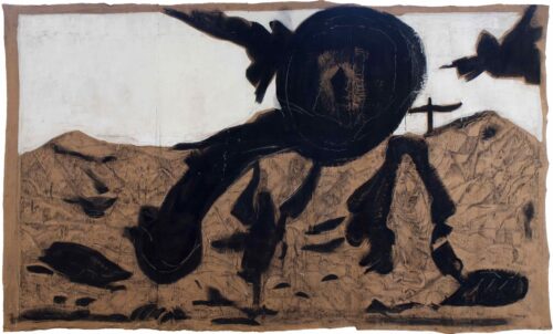 Sabine Herrmann, Frau im Rad, 1991, Kohle, Pigmente auf Jute © VG Bild-Kunst, Bonn 2023, Foto: Klaus Killisch