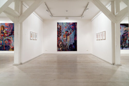 Ausstellungansicht, Kata Unger. CATCH-22. Das große Ganze und ich, BLMK Frankfurt (Oder), 2024, Foto: Bernd Schönberger
