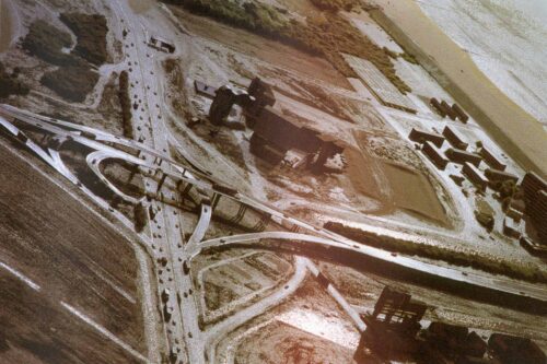 Edwin Zwakman, Fly-Over I, 1996, C-Print, plexifiziert © Künstler, Foto: Archiv BLMK
