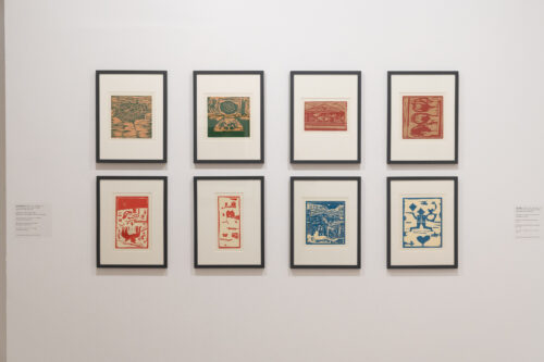 Ausstellungsansicht, Heinrich Bethke & Kata Unger. Genossen, die Qualität des Tees macht mir Sorgen, BLMK Frankfurt (Oder), 2025, Foto: Bernd Schönberger