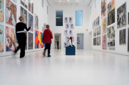 Ausstellungsansicht, Bewegte Blätter. Tanz im Plakat, BLMK Cottbus, 2025, Foto: Bernd Schönberger
