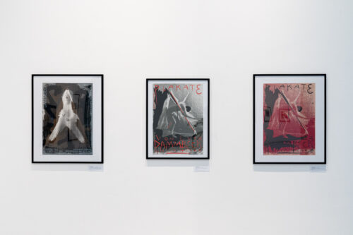 Ausstellungsansicht, Über Schatten Springen. Die Tänzerin Fine Kwiatkowski, BLMK Cottbus, 2025, Foto: Bernd Schönberger