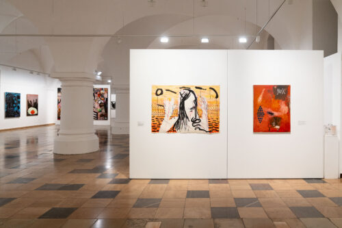 Ausstellungsansicht, Quer zum Strom. Malerei und Grafik der 1980er Jahre, BLMK Frankfurt (Oder), 2025, Foto: Bernd Schönberger