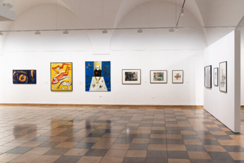 Ausstellungsansicht, Quer zum Strom. Malerei und Grafik der 1980er Jahre, BLMK Frankfurt (Oder), 2025, Foto: Bernd Schönberger