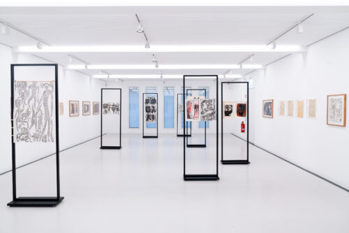 Ausstellungsansicht, Die Tage waren gezählt. Künstlerbücher und -zeitschriften mit Originalgrafik und Fotografie aus der späten DDR und Ostdeutschland, BLMK Cottbus, 2025, Foto: Bernd Schönberger