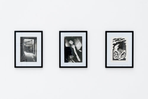 Ausstellungsansicht, Die Tage waren gezählt. Künstlerbücher und -zeitschriften mit Originalgrafik und Fotografie aus der späten DDR und Ostdeutschland, BLMK Cottbus, 2025, Foto: Bernd Schönberger