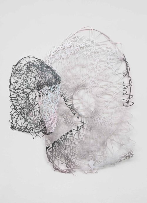 Gabriele Basch, zwei, 2015, Lack auf Papierschnitt © VG Bild-Kunst, Bonn 2026, Foto: Marcus Schneider